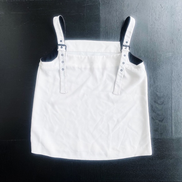 KENNETH COLE 🤍 Buckle Strap Tank Top - Picture 3 of 5